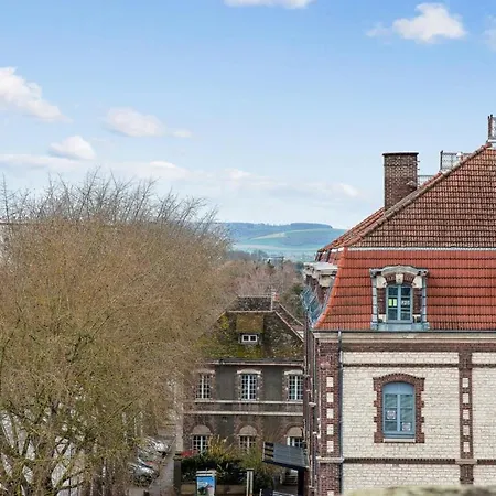 Spacieux Appart rénové Centre Ville Gare 2pers Apartamento *